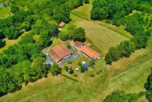 Hotel Le Domaine De Dolly Villeneuve-sur-Lot Exterior foto
